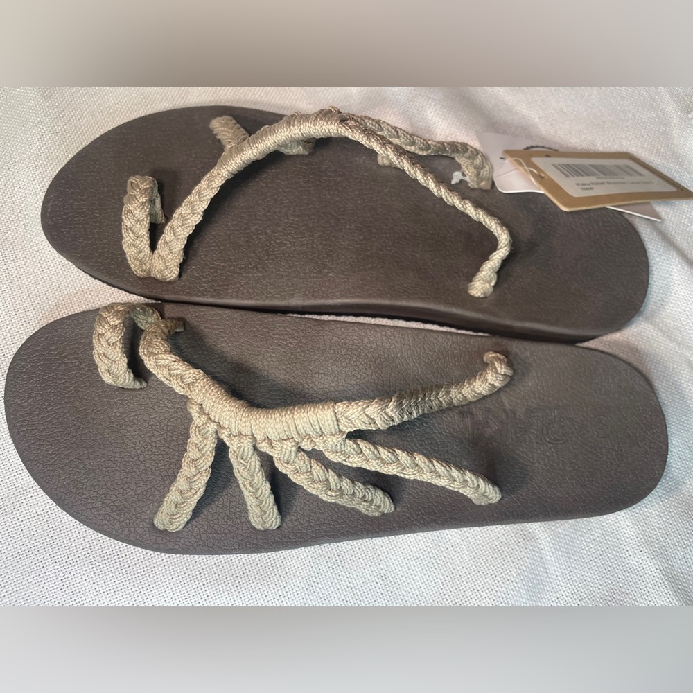 Women’s Braided Rope Toe-Loop Sandals - Taupe on Brown - Picture 8 of 8